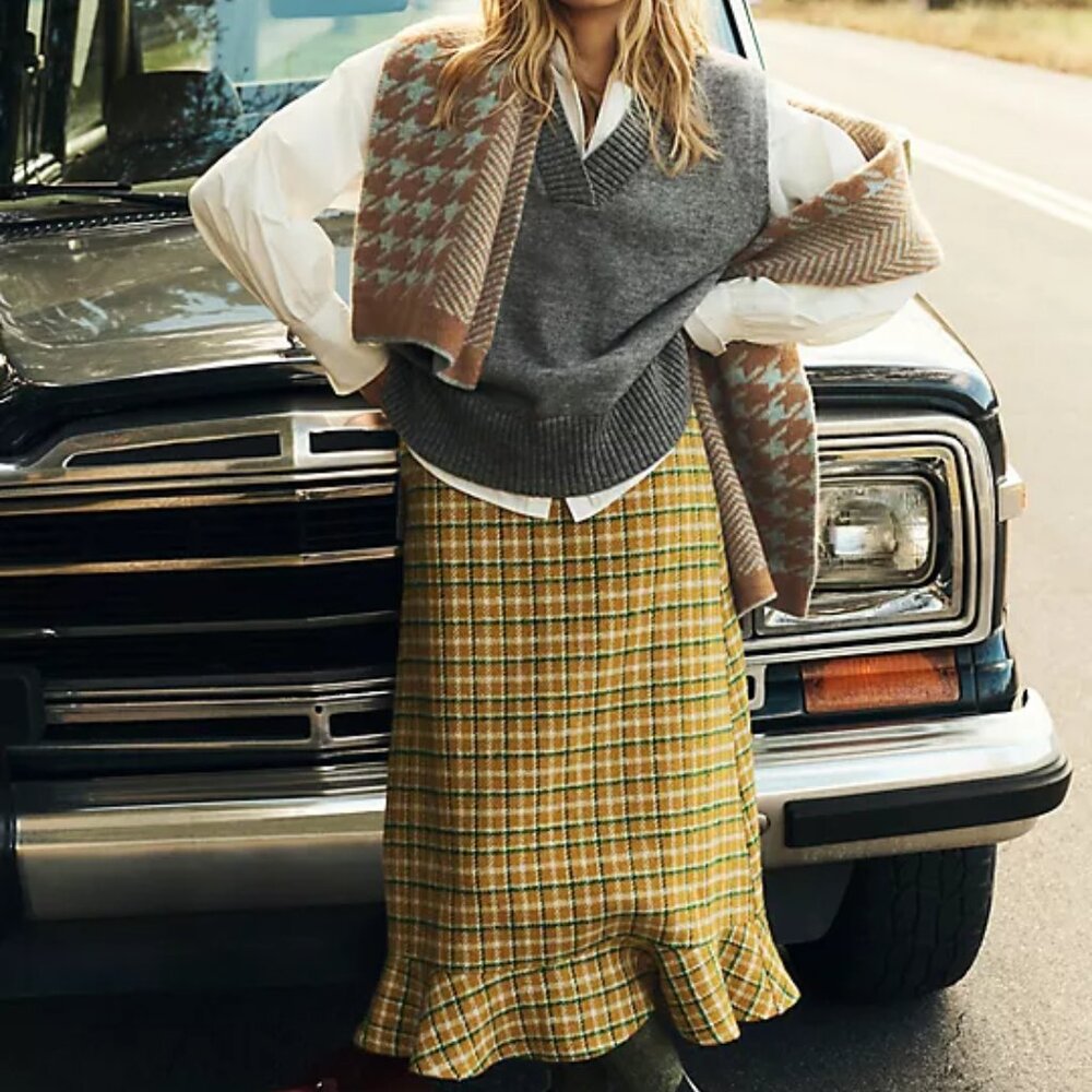 English Factory Plaid Skirt - Size M - NWT